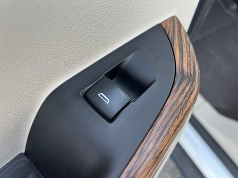 Used 2019 GMC Acadia Denali w/ Technology Package AWD/4WD image 14
