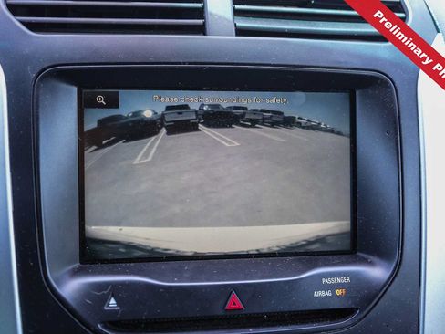 Used 2015 Ford Explorer XLT w/ Equipment Group 202B FWD image 18