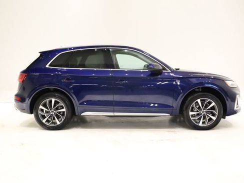 Used 2022 Audi Q5 2.0T Premium image 3