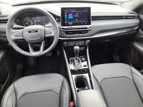 New 2026 Jeep Compass Latitude AWD/4WD image 20