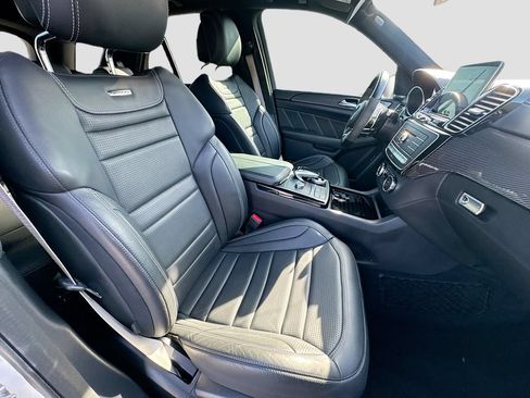 Used 2019 Mercedes-Benz GLE 63 AMG S image 35