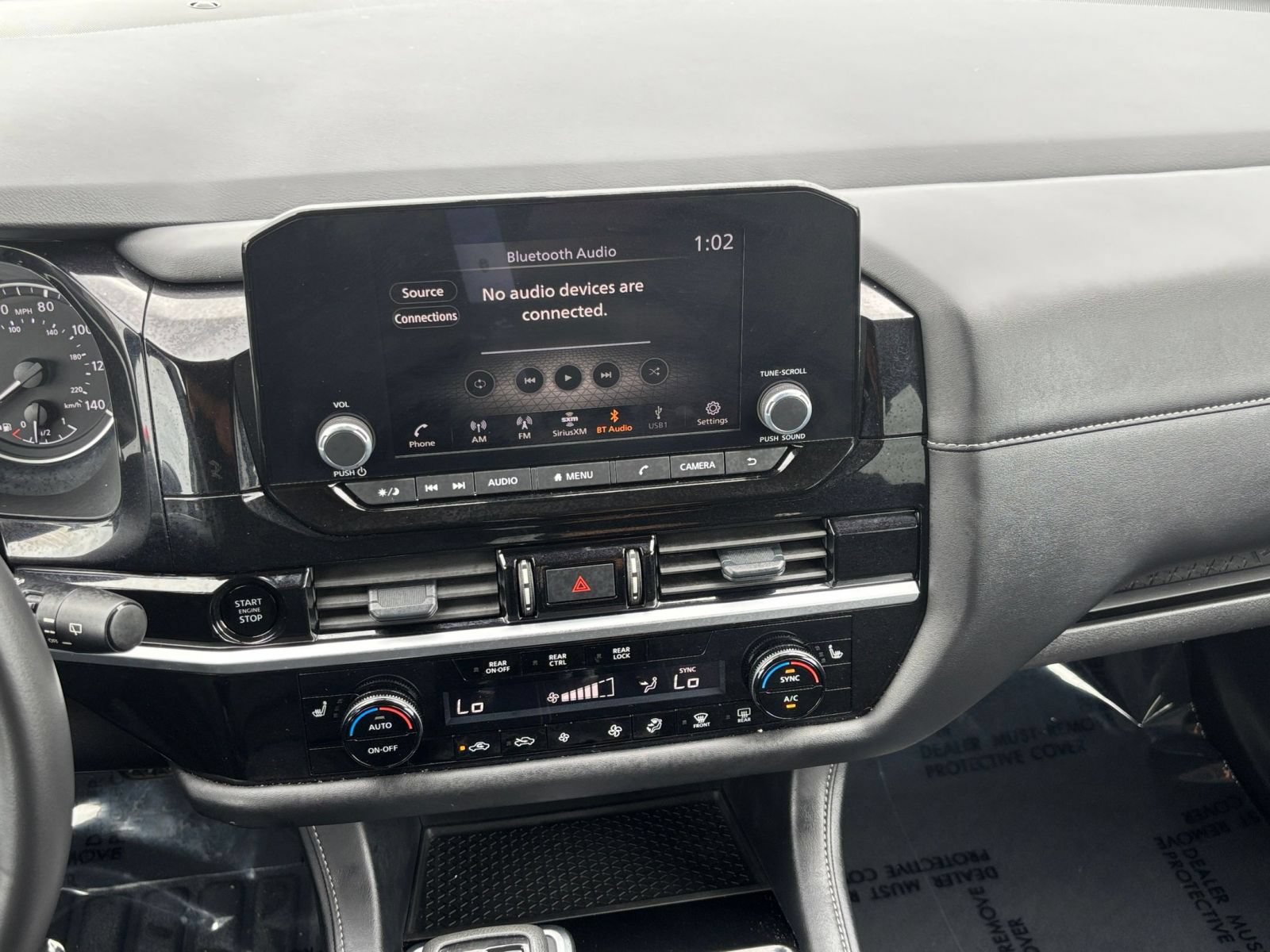 Used 2025 Nissan Pathfinder SV FWD image 16