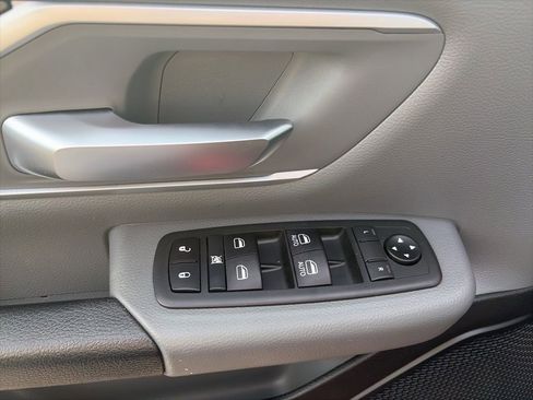 Used 2020 RAM 1500 Big Horn image 11