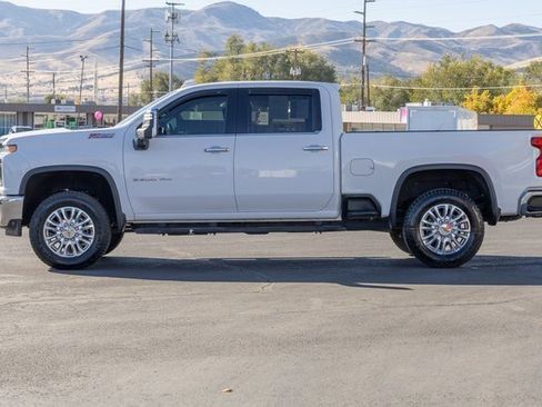 Used 2020 Chevrolet Silverado 3500 LTZ w/ LTZ Premium Package image 3