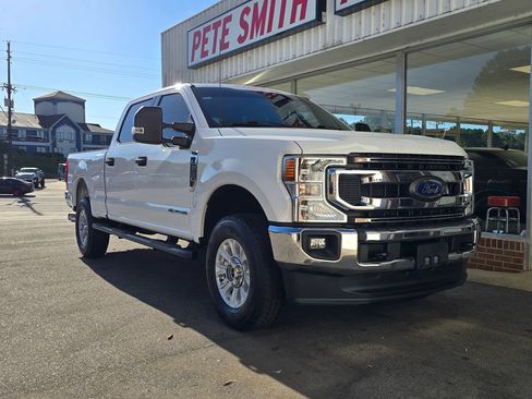 Used 2022 Ford F250 XLT w/ XLT Value Package image 7