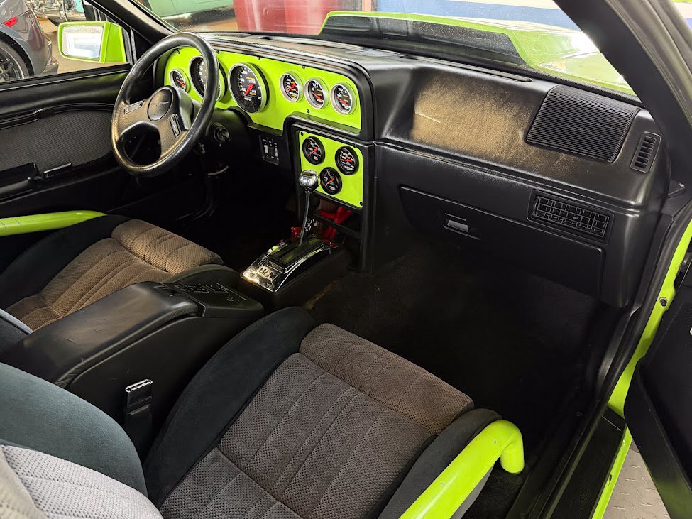 Used 1987 Ford Thunderbird RWD image 14