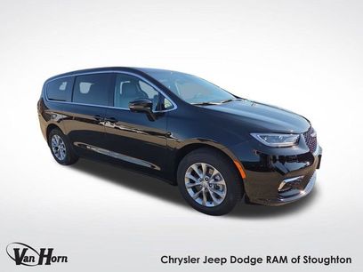 New 2026 Chrysler Pacifica Select