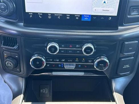 Used 2025 Ford F150 Lariat w/ Equipment Group 501A Mid AWD/4WD image 21