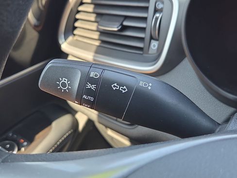 Used 2019 Kia Sorento AWD image 31