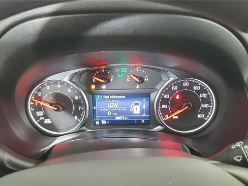 Used 2024 GMC Terrain SLE image 24