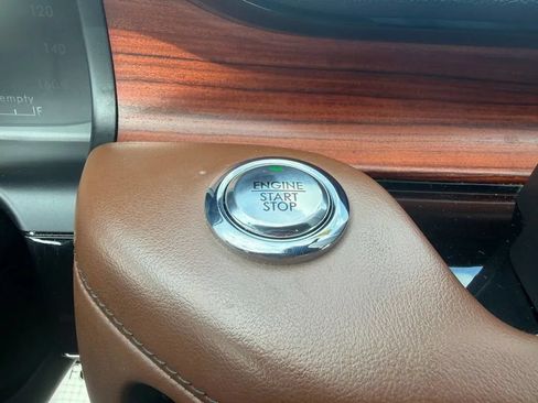 Used 2021 Lincoln Aviator Reserve w/ Equipment Group 201A AWD/4WD image 19