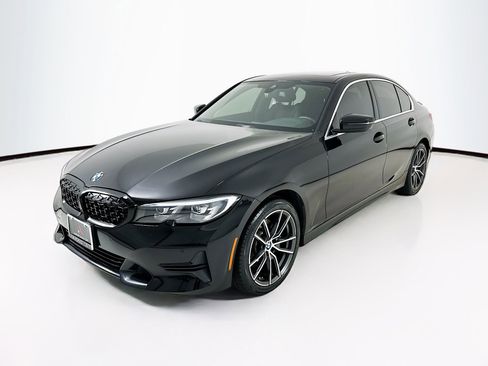 Used 2020 BMW 330i xDrive Sedan image 3