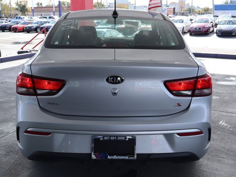 Used 2021 Kia Rio S image 6