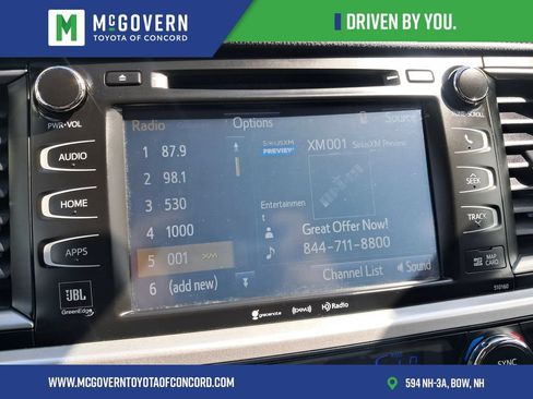 Used 2016 Toyota Highlander Limited AWD/4WD image 31