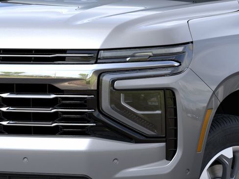 New 2026 Chevrolet Suburban LT w/ LPO, Dark Essentials Package AWD/4WD image 10