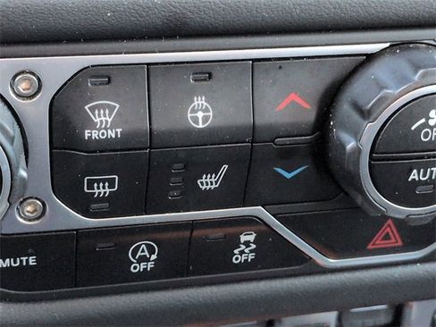 Used 2024 Jeep Wrangler Unlimited Rubicon image 22