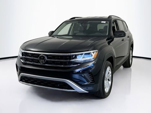 Used 2023 Volkswagen Atlas SE image 1