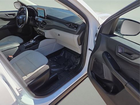 Used 2023 Ford Escape Active image 13