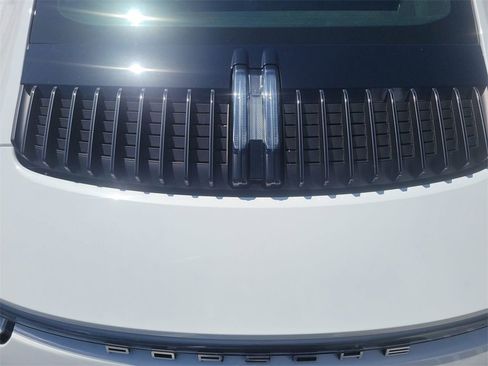 Used 2022 Porsche 911 Carrera w/ Premium Package image 25