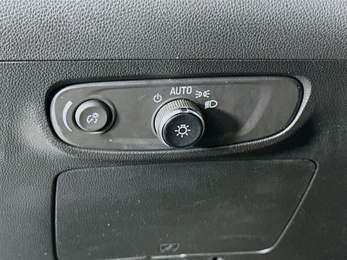 Used 2024 Buick Encore GX Sport Touring w/ Comfort Package image 17