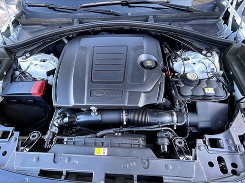 Used 2025 Land Rover Range Rover Velar Dynamic SE image 10