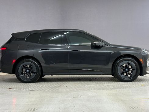 Certified 2024 BMW iX xDrive50 w/ Convenience Package image 8