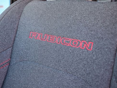 Used 2024 Jeep Wrangler Unlimited Rubicon w/ Convenience Group image 24