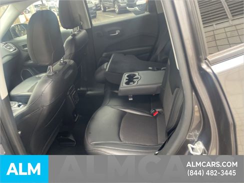 Used 2021 Jeep Compass Latitude w/ Sun and Sound Group image 12
