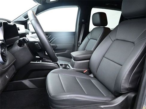 Used 2024 Chevrolet Colorado LT w/ LT Convenience Package III image 10