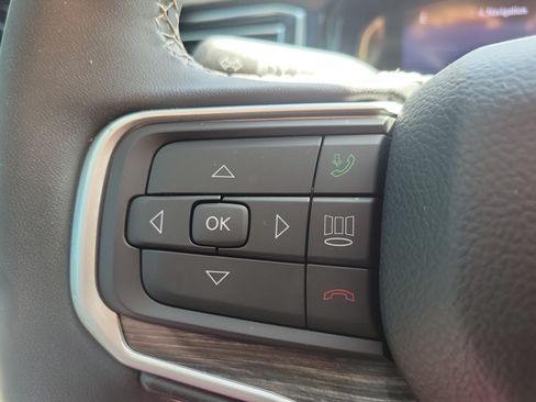 Used 2022 Jeep Wagoneer Series III w/ Convenience Group I RWD image 19
