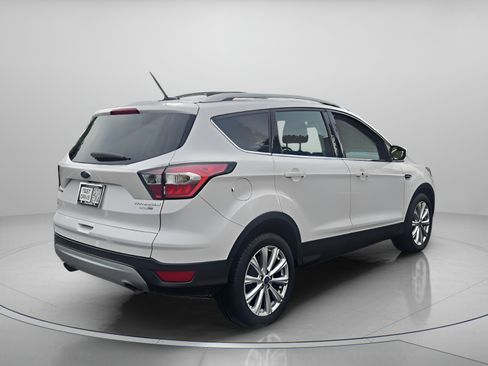 Used 2017 Ford Escape Titanium AWD/4WD image 5