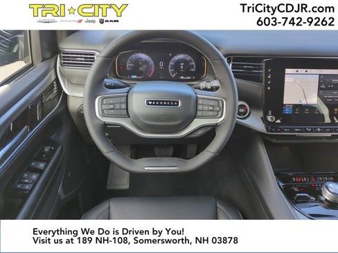 New 2025 Jeep Wagoneer Series II w/ Convenience Group I image 13