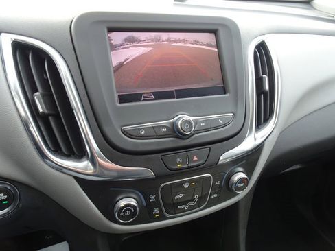 Certified 2023 Chevrolet Equinox LS w/ LS Convenience Package image 19