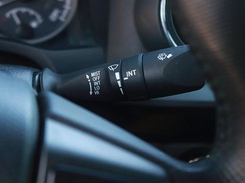 Used 2019 Toyota Tacoma TRD Sport AWD/4WD image 21