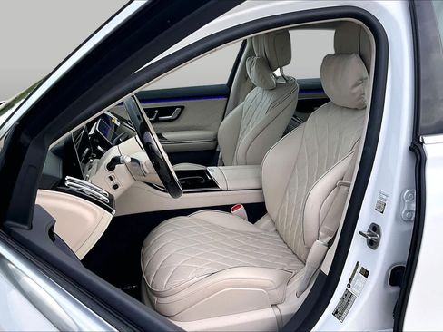 Used 2024 Mercedes-Benz S 580 4MATIC Sedan image 8