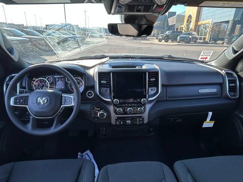 New 2026 RAM 1500 Big Horn AWD/4WD image 10