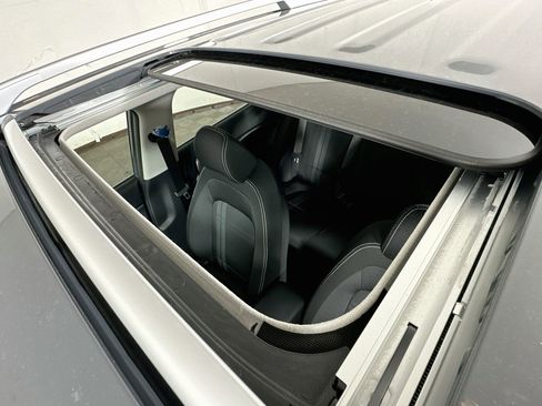 New 2026 Hyundai Venue SEL FWD image 20