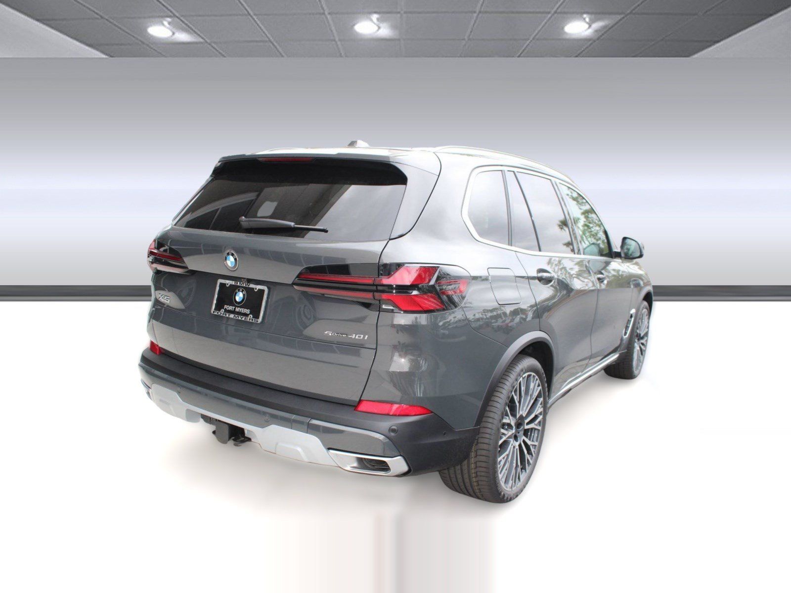 Used 2026 BMW X5 sDrive40i RWD image 9
