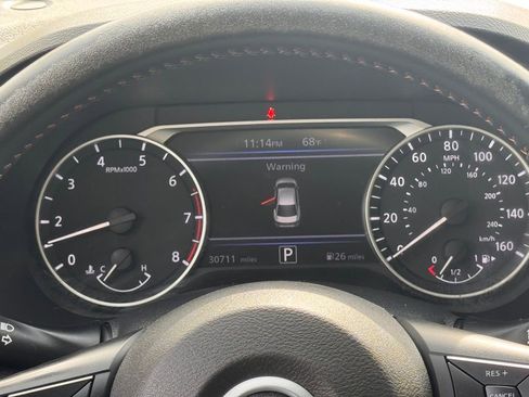 Certified 2022 Nissan Sentra SR w/ SR Premium Package image 15