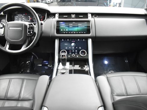 Used 2019 Land Rover Range Rover Sport HSE image 15