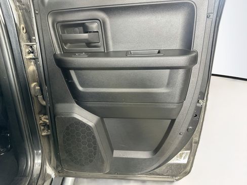 Used 2019 RAM 1500 Tradesman w/ Chrome Plus Package RWD image 27