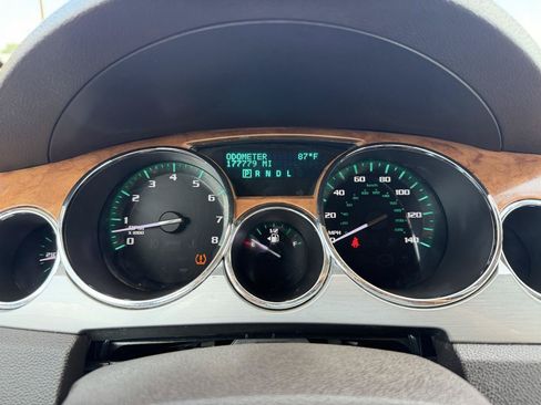 Used 2012 Buick Enclave Leather AWD/4WD image 15