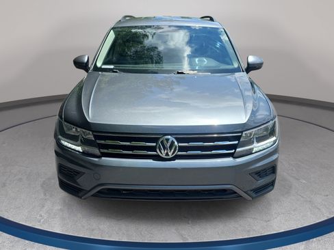 Used 2018 Volkswagen Tiguan S FWD image 2