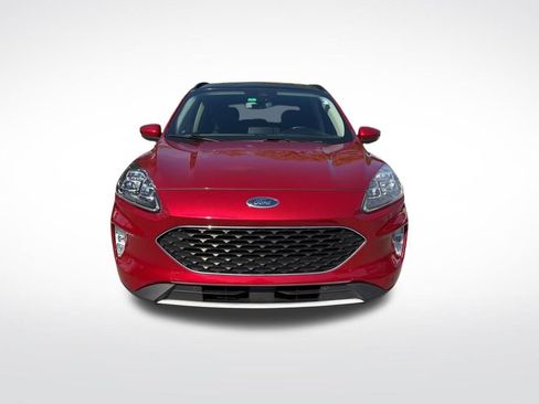 Used 2020 Ford Escape Titanium w/ Titanium Premium Package 2.0 image 3