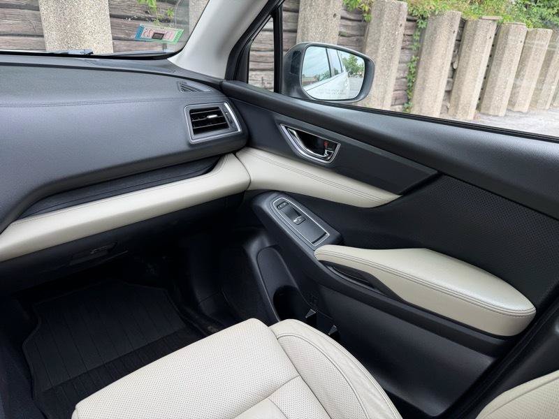 Used 2019 Subaru Ascent Limited AWD/4WD image 13