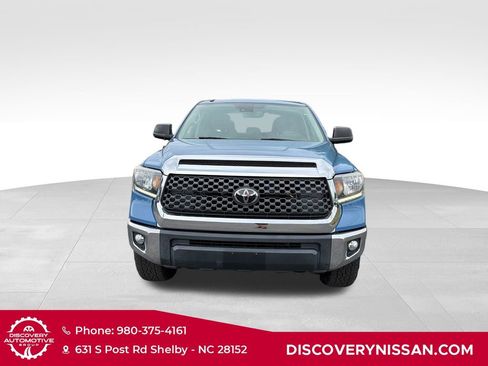 Used 2019 Toyota Tundra SR5 w/ SR5 Upgrade Package AWD/4WD image 2