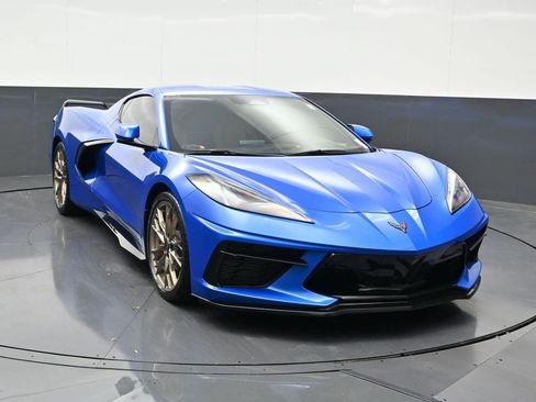 Used 2024 Chevrolet Corvette Stingray Preferred Cpe w/ 2LT image 8