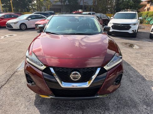Used 2019 Nissan Maxima Platinum w/ Sport Mat Group FWD image 4