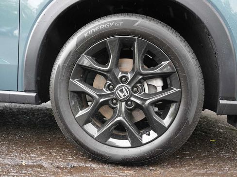 Used 2025 Honda HR-V Sport image 9