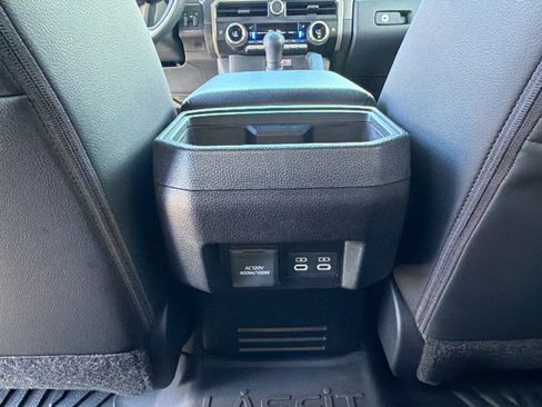 Used 2024 Toyota Tacoma TRD Off-Road w/ TRD Off Road Premium Package AWD/4WD image 25